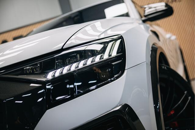 Audi Q8 4.0 TFSI RS Q8 quattro ABT-R | 1 of 125 | Keramisch | Full Carbon | Verwarmde en verkoelde sportstoelen | B/O |