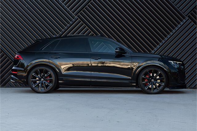 Audi Q8 60 TFSI e quattro S-Line Competition Panodak ACC Trekhaak Achteras Bestr. Head Up 360 Oled Massage Softcl. B&O Stoelvent. Trekhaak