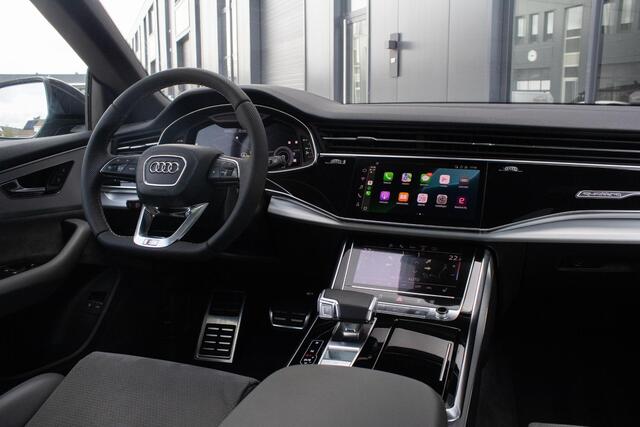 Audi Q8 60 TFSI e quattro Competition | SQ8 PANO CAM ACC LANE ASS TREKHAAK LUCHTVERING