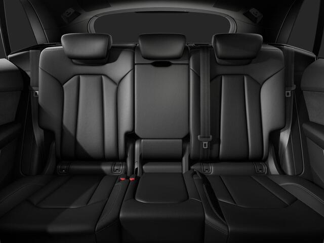 Audi Q8 55 TFSI e quattro Pro Line S 394pk | Komt half december binnen | Panoramadak | Lederen bekleding | Head Up Display | Luchtvering | Trekhaak