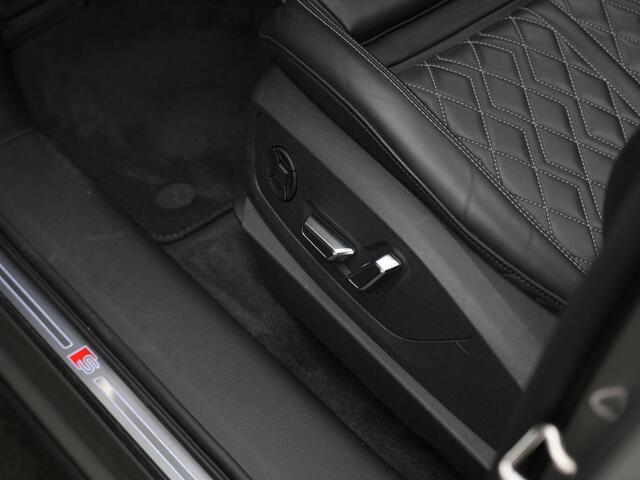 Audi Q8 Sportback e-tron 55 quattro S-Line 115 kWh 408 pk | Panoramadak | 22 kW lader | Valcona leder | Sportstoelen plus | Bang & Olufsen | Rondomzicht camera | Geheugenstoel