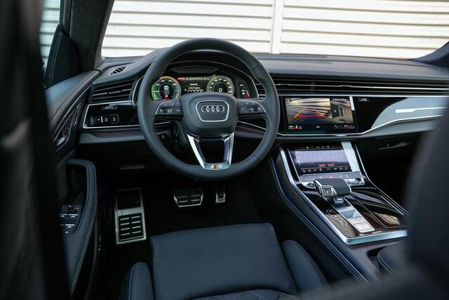 Audi Q8 60 TFSI e quattro Pro Line S Competition Panodak B&O 360 Camera Memory Carbon HUD Trekhaak