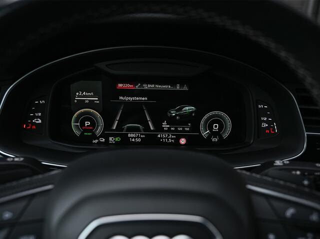 Audi Q8 60 TFSI e QUATTRO PRO LINE S COMPETITION | SUPER SPORT STOELEN | KEYLESS | B&O SOUDN | PANORAMADAK | ADAPTIVE CRUISE | NACHTZICHT PAKKET | STOEL- EN STUURVERWARMING | AMBIANCE INTERIEUR | HEAD-UP | LUCHTVERING | EL. TREKHAAK