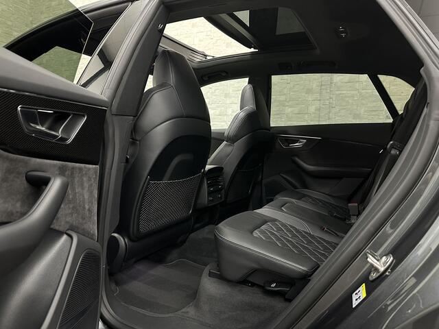 Audi Q8 SQ8 4.0 V8 | RS-Stoelen | Panorama | Massage | Ventilatie | 23'' | B&O Sound | Trekhaak | Bovag Garantie | Carbon | Luchtvering | Black-Optic | Nw.Pr, 220733,= | Memory | Leder | Matrix-LED | Carplay | 57800,= ex bpm en btw export | BTW Auto 81300,= ex b