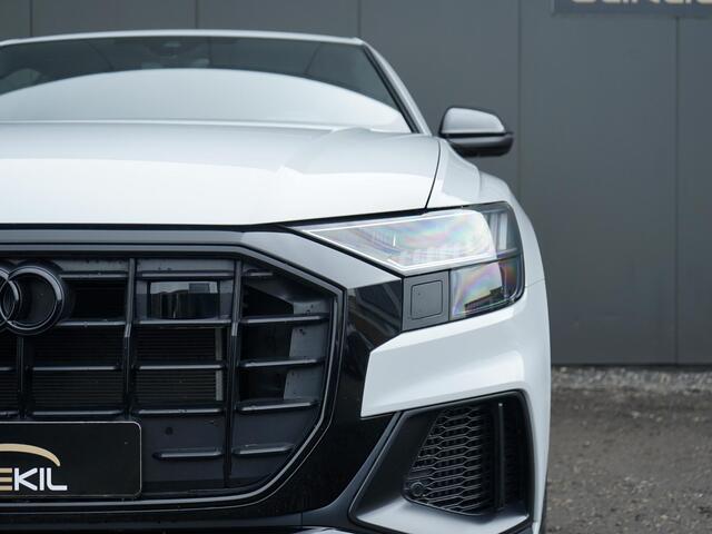 Audi Q8 55 TFSI e quattro Pro Line S Dealeronderh. / 23inch / Panoramadak / Matrix / RS stoelen / Trekhaak / B&O / Camera / Soft close