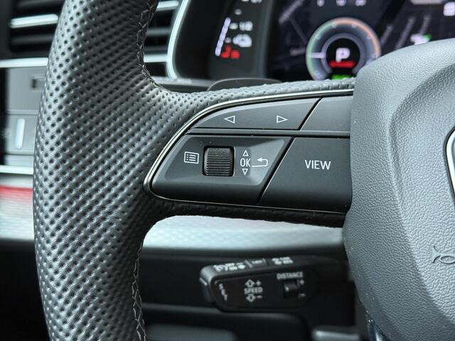 Audi Q8 60 TFSI e quattro | 490 PK | SoH 97% | S-Line | Lederen bekleding Volcano met ruit | Panoramadak | Head -Up display | Assistentiepakket plus | Trekhaak |