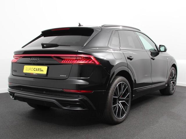 Audi Q8 55 TFSI e quattro Pro Line S Competition Plus | Leder | Carbon Pack | LED | Adaptief cruise control | 381 PK | Navigatie | Climate control | 360* camera | Elektrische achterklep
