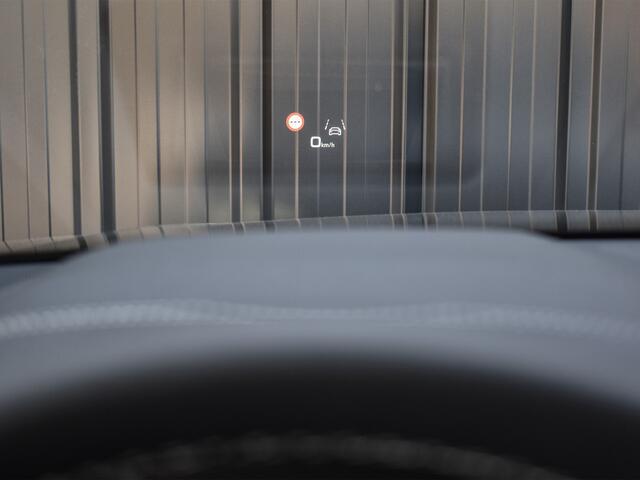 Audi Q8 55 TFSI e quattro Pro Line S | Memory seats | 360 Camera | Keyless | Soft close | Adaptive cruise | Panoramadak | B&O sound | Achterbank verwarmd | Ambiance interieur | El. trekhaak