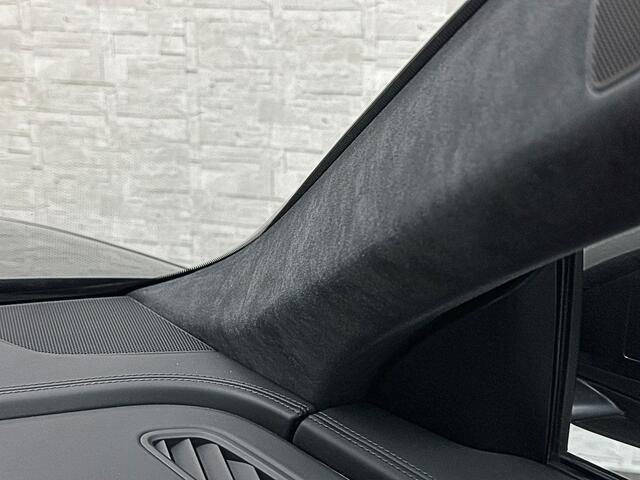 Audi Q8 60e 490pk Competition RS-Stoelen | OLED | Laser | SQ8 Uitgevoerd | Massage | Ventilatie | Valcona Leder+ Pakket | B&O Sound | 4WS Achteras Besturing | 23'' | Alcantara hemel | Head-Up | Soft-Close | Panodak | 2x Memory | Trekhaak | Keyless-Entry | Luchtve