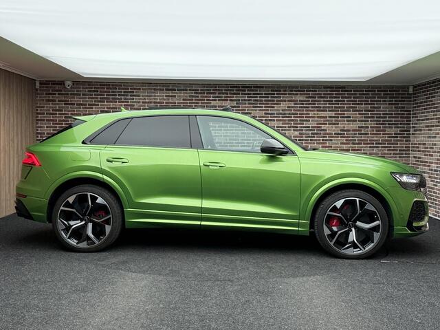 Audi Q8 4.0 TFSI RS Q8 quattro Keramisch Pano B&O Massage Groen