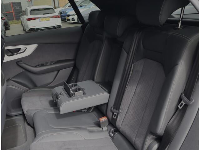 Audi Q8 60 TFSI e quattro Pro Line S Competition | Panoramadak | 22 Inch | 360 | ACC | Memory | Stoel en stuurverwarming