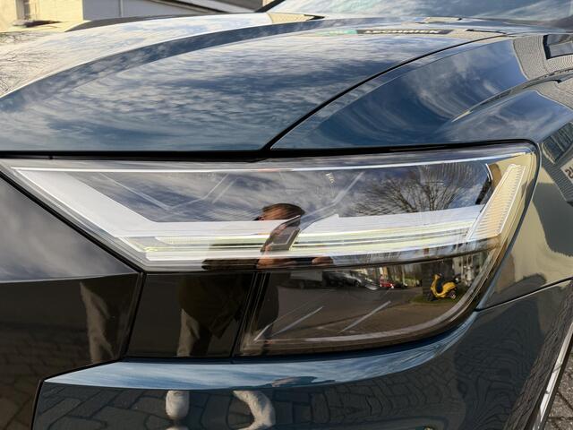 Audi Q8 55 TFSI e quattro Pro Line S-Line interieur l Luchtvering l Trekhaak l