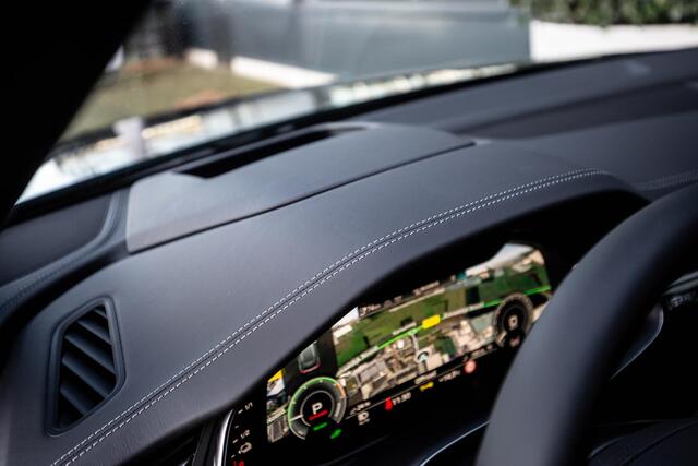 Audi Q8 60 TFSI e Competition 490pk, Carbon, Full-options 2025