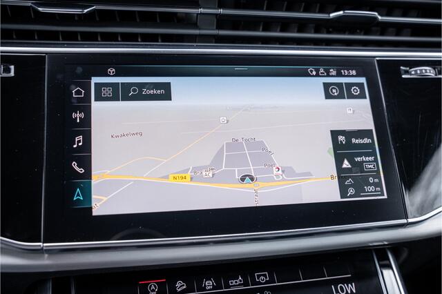 Audi Q8 50 TDI quattro Pro Line S ** Panodak ** Leder ** 22inch ** Luchtvering ** Trekhaak ** NL auto ** NAP!!