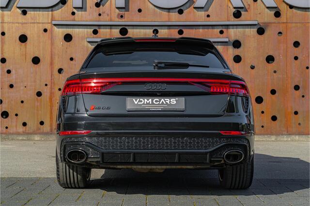 Audi Q8 4.0 TFSI RS Q8 quattro | Soft-Close | Smartphone | B&O | Tour | HUD | Panorama | 23" | Sportuitlaat |