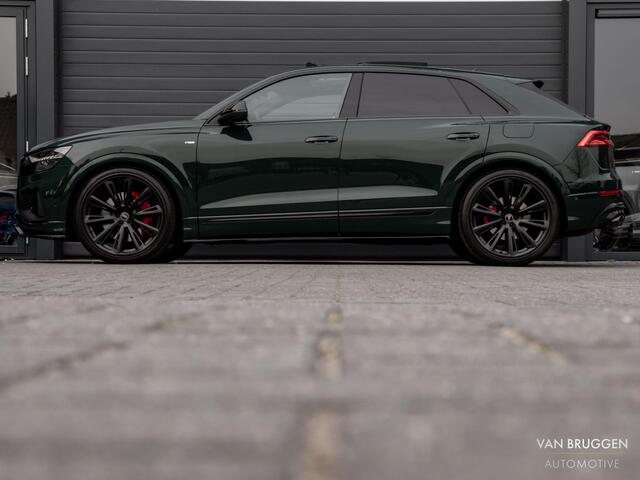 Audi Q8 55 TFSI e quattro S-Line Pano RS-Stoelen Goodwood 23" Softclose Nachtzicht