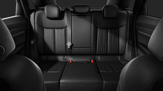 Audi Q8 e-tron 55 quattro Advanced Edition Panormadak - Stoelverwarming voor/achter - Stoelventilatie - Assistentiepakket Tour/City - Uitgebreide interieurvoorverwarming - Comfortstoelen - Privacy glas -