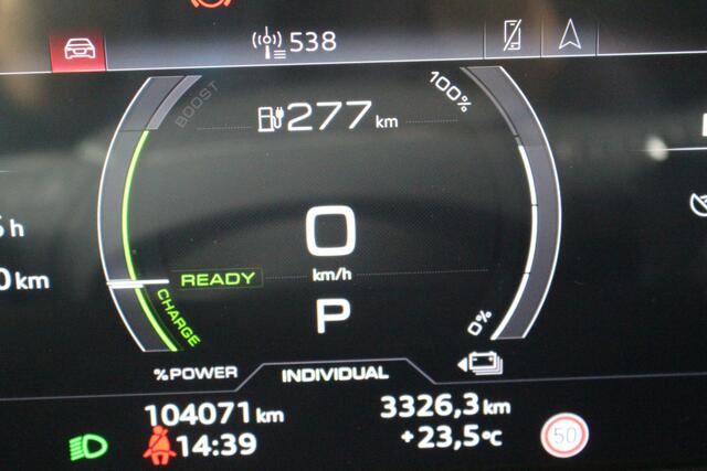 Audi Q8 e-tron 50 quattro Advanced Edition 95 kWh Leder-Alcantara/Sportstoelen/Camera
