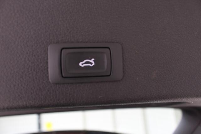 Audi Q8 e-tron 50 quattro Advanced Edition 95 kWh Leder-Alcantara/Sportstoelen/Camera