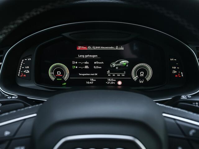 Audi Q8 55 TFSI e quattro Pro Line S | Memory seats | 360 Camera | Keyless | Soft close | Adaptive cruise | Panoramadak | B&O sound | Achterbank verwarmd | Ambiance interieur | El. trekhaak