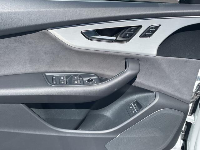 Audi Q8 60 TFSI e quattro Pro Line S Competition HUD | Stoel Mem. | Virtual | Carplay | Elec.kofferklep Dakdragers inbegrepen
