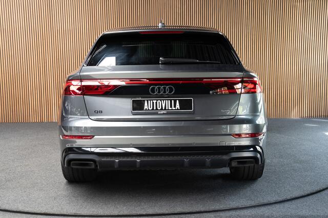 Audi Q8 60 TFSI e quattro Pro Line S Competition HUD Panodak 360° B&O ACC Leer LM velgen Memory seats Climate voor en achter PDC Elektr. uitklapbare trekhaak Stoelverwarming voor & achter Niveauregeling Massage Stoelventilatie NIEUW! Fabrieksgarantie!