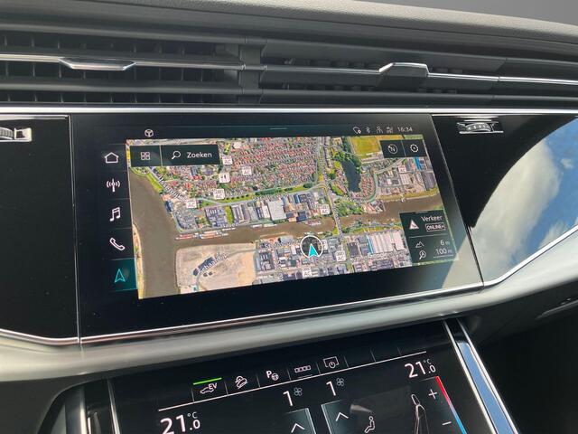 Audi Q8 55 TFSIe 280kW/381PK quattro Pro Line S · Panoramadak · Leder · 360°Camera + Parkeersensoren · Trekhaak ·