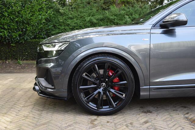 Audi Q8 55 TFSI e quattro S-line | HUD | RS-stoelen | Stoelkoeling | Panoramdak | Trekhaak