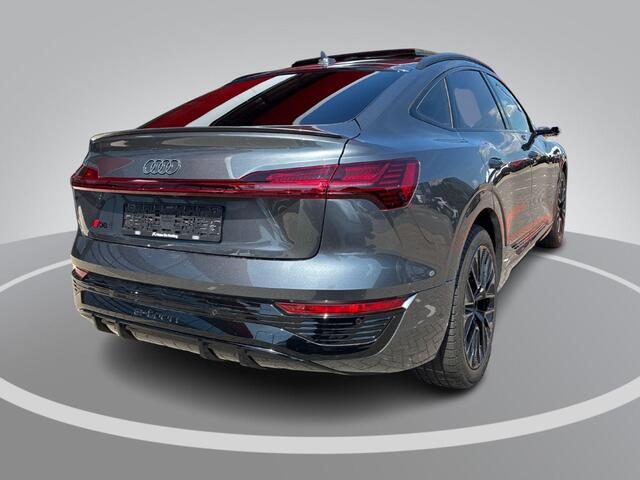 Audi Q8 Sportback e-tron 55 Quattro S Edition 115 kWh 408pk · Panoramadak · 360 Camera · Luchtvering · Virtual Mirror's · Matrix LED · Keyless · Head-Up Display ·