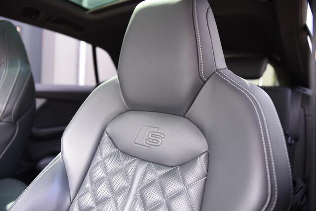 Audi Q8 55 quattro S Edition Competition SOH 93.5% / Schaalstoelen / Panoramadak / Trekhaak