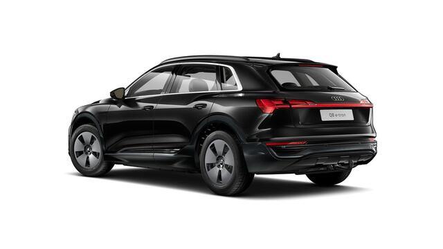 Audi Q8 e-tron 55 quattro Advanced Edition 115 kWh Trekhaak - Adaptieve Cruise Control - Stoelverwarming voor/achter - Stoelventilatie - Elektrisch verstelbaar stuurwiel - B&O - 2e laadpunt -