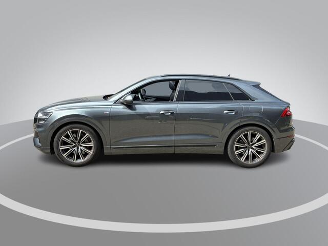 Audi Q8 55 TFSIe 381pk Tiptronic Quattro Pro Line S · Panoramadak · 360 Camera · Wegklapbare Trekhaak · Apple/Android Car Play · Luchtvering · 21'' Inch ·