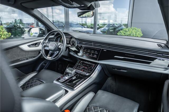 Audi Q8 60 TFSI e quattro Pro Line S Competition - S Line | RS Seats | B&O | Luchtvering | Elek. Trekhaak | Memory