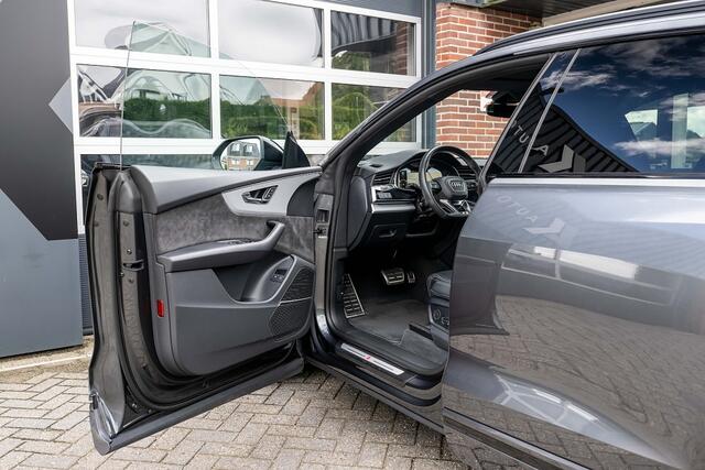 Audi Q8 55 TFSI e quattro Pro Line S | Panorama | RS Seats | Luchtvering | Bang & Olufsen | Trekhaak | Camera | 22' Inch |