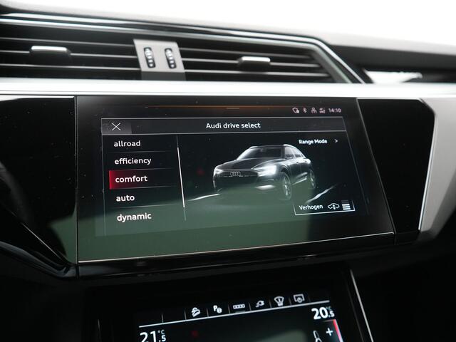 Audi Q8 e-tron 55 Quattro S Edition 114 kWh 408pk Dealer O.H. | Panodak | Luchtvering | Adaptive Cruise | Head Up | Bang & Olufsen | 360 Camera | Lederen Sportstoelen Verwarmd | Matrix LED | Keyless | Apple Carplay | Navigatie | DAB |