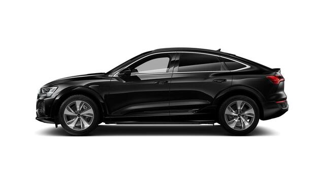 Audi Q8 Sportback e-tron 55 quattro S Edition 115 kWh Panoramadak - Stoelverwarming/achter - S Sportstoelen - B&O - Head up - Assistentiepakket Tour - Parkeerassistent - Uitgebreide interieurvoorverwarming -
