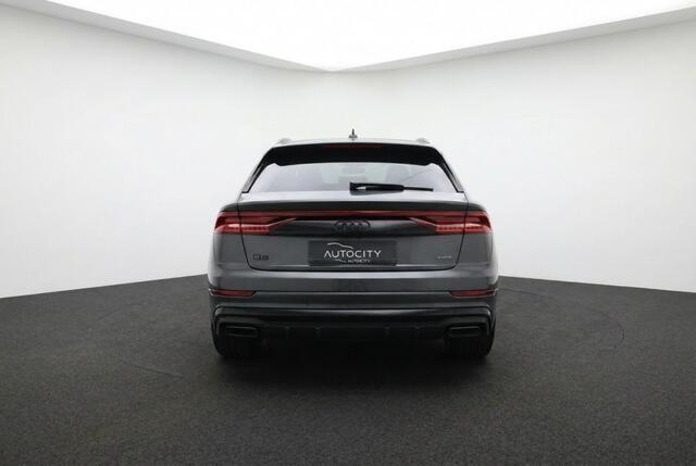 Audi Q8 60 TFSI e quattro Luchtvering l RS Seats l Pano l Trekhaak l HUD