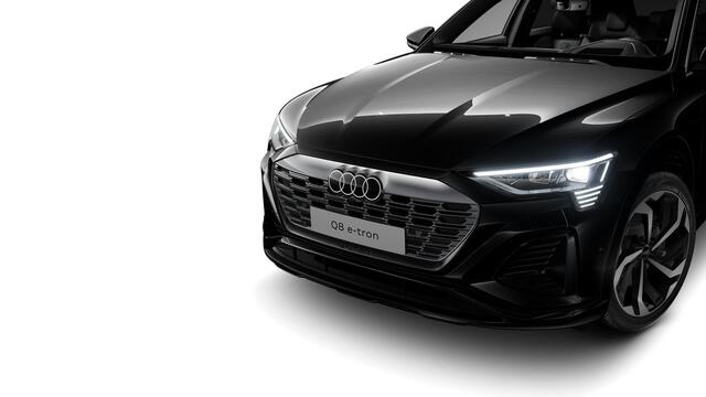 Audi Q8 e-tron 50 quattro S Edition 95 kWh Adaptieve Cruise Control - stoelverwarming voor/achter - Sportstoelen - B&O - Head up - Uitgebreide interieurvoorverwarming - Comfortsleutel - Privacy glas -
