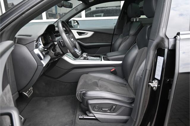 Audi Q8 55 TFSI e QUATTRO / 3 X S-LINE / PANO / B&O / LED MATRIX / SFEERVERLICHTING / CAMERA / TREKHAAK
