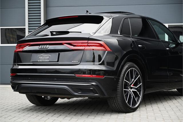 Audi Q8 55 TFSI e QUATTRO / 3 X S-LINE / PANO / B&O / LED MATRIX / SFEERVERLICHTING / CAMERA / TREKHAAK