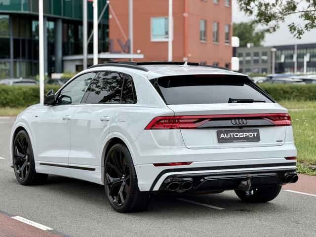 Audi Q8 55 TFSI e Quattro S-Line Pano Rs Zetels SQ8 Softclose