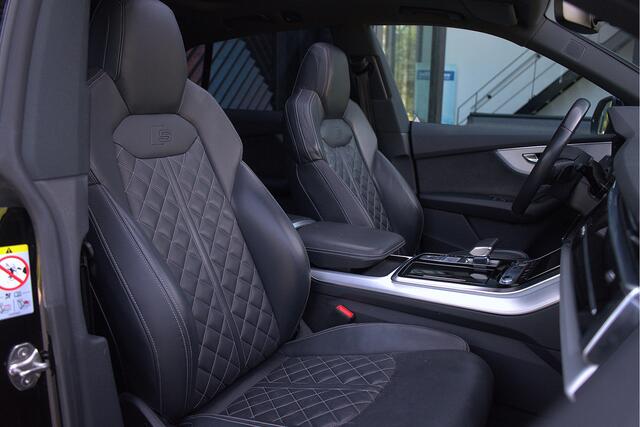 Audi Q8 55 TFSI e quattro ACC Pano Matrix Stoelvent B&O RS-Stoelen Softcl. Keyless Trekhaak