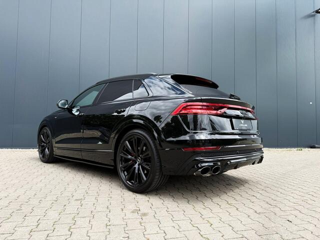 Audi Q8 55 TFSI e quattro pano tr.hk Matrix B&O