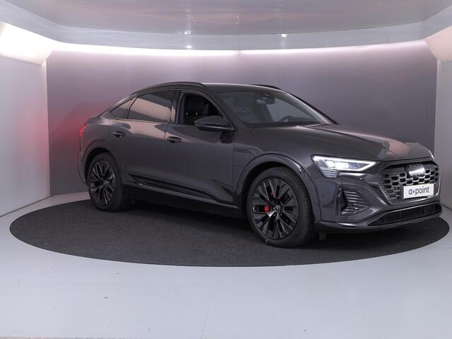 Audi Q8 Sportback e-tron 50 quattro S Edition 95 kWh 340 pk | SOH 92,35% | Navigatie | Parkeersensoren | Achteruitrijcamera | Lichtmetalen velgen 21" | Luchtvering | S-Line |