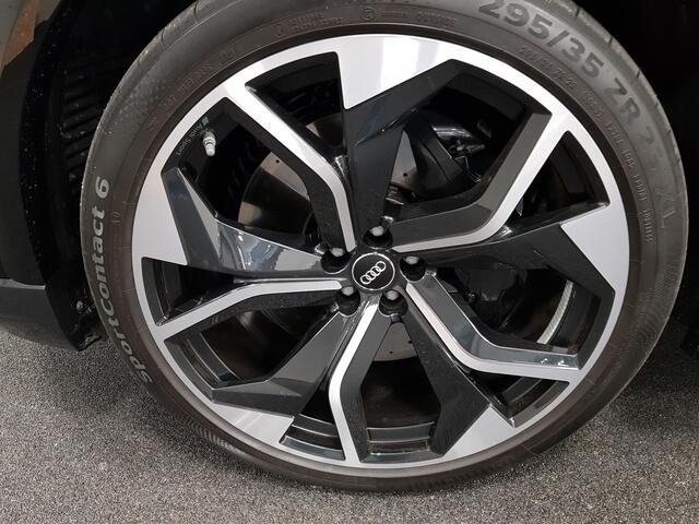 Audi Q8 4.0 TFSI RS Q8 Quattro 600pk! Panorama dak Navigatie Electrische achterklep Led Camera Climate Control Parkeer sensoren voor en achter Lichtmetalen Velgen
