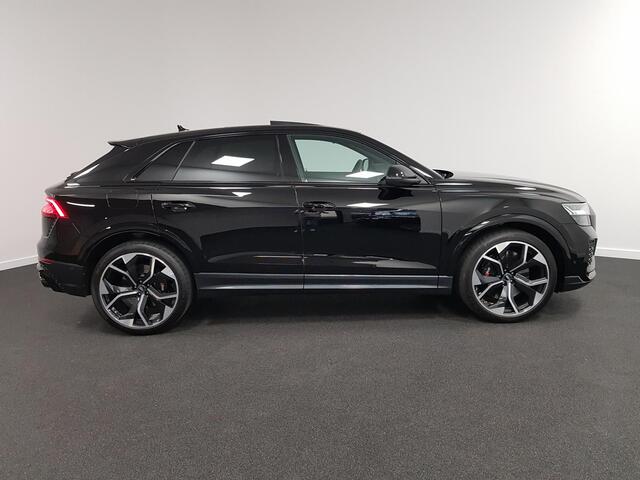 Audi Q8 4.0 TFSI RS Q8 Quattro 600pk! Panorama dak Navigatie Electrische achterklep Led Camera Climate Control Parkeer sensoren voor en achter Lichtmetalen Velgen