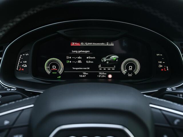 Audi Q8 55 TFSI e quattro Pro Line S Memory seats | 360 Camera | Keyless | Soft close | Adaptive cruise | Panoramadak | B&O sound | Achterbank verwarmd | Ambiance interieur | El. trekhaak