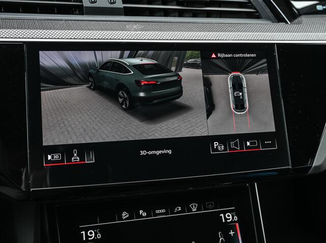 Audi Q8 Sportback e-tron S quattro SQ8 115 kWh /503PK | NL-Auto | 1ste Eigenaar | Panoramadak | B&O | HUD | 360 Camera | Carbon Interieur | Adaptive Cruise | Stoelverwarming V+A | Luchtvering | Stuurverwarming | Memory Seats | Ambiance Interieur |