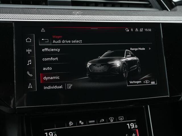 Audi Q8 Sportback e-tron S quattro SQ8 115 kWh /503PK | NL-Auto | 1ste Eigenaar | Panoramadak | B&O | HUD | 360 Camera | Carbon Interieur | Adaptive Cruise | Stoelverwarming V+A | Luchtvering | Stuurverwarming | Memory Seats | Ambiance Interieur |