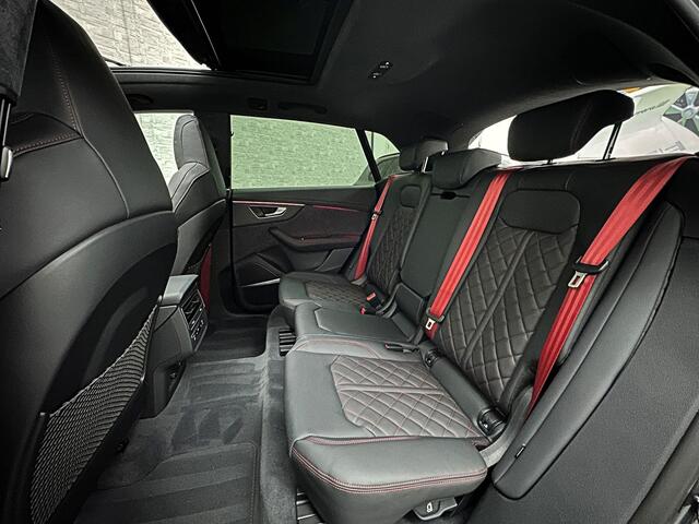 Audi Q8 60e 490pk Full Options! #RS Massage Seats | 4WS | OLED | Laser | Ventilatie | Valcona Leder+ Pakket | B&O Sound | 23'' | Alcantara hemel | Head-Up | Soft-Close | Panodak | 2x Memory | Trekhaak | Keyless-Entry | Luchtvering | | Nieuw | Fabrieksgarantie.